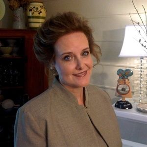 Meet your Posher, Paula